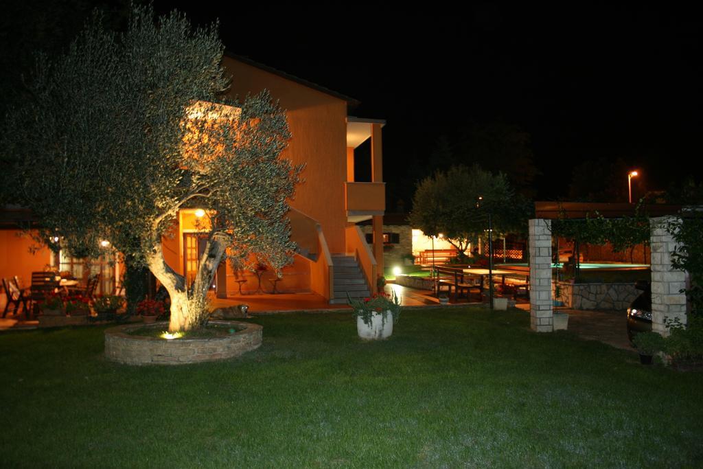 Sossa Apartments أوماغ المظهر الخارجي الصورة